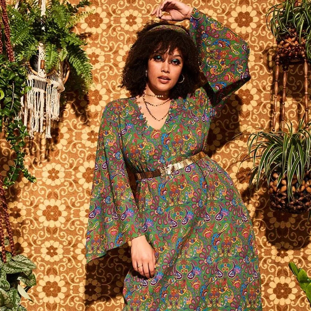 The Hippie Shake Green Paisley Lady Of The Canyon Maxi Dress Size US 12 UK 16 XL - Picture 3 of 7